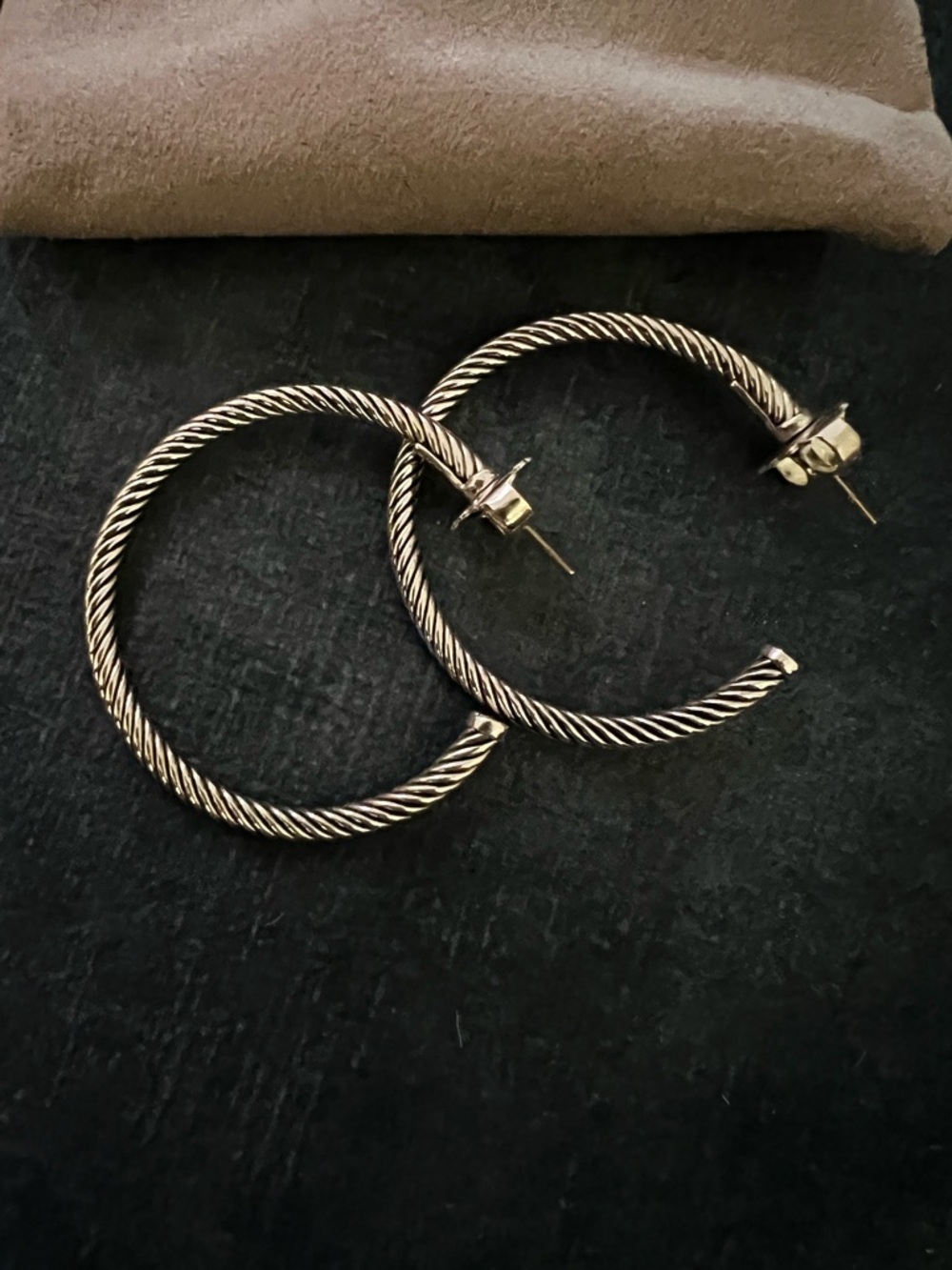 David Yurman Sterling Cable Hoop Earrings in Silver 1.5 inches AUTHENTIC - Picture 2 of 8